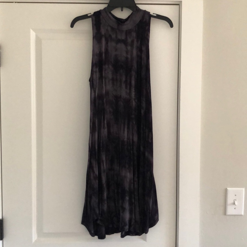 Black tie die, sleeveless tshirt dress